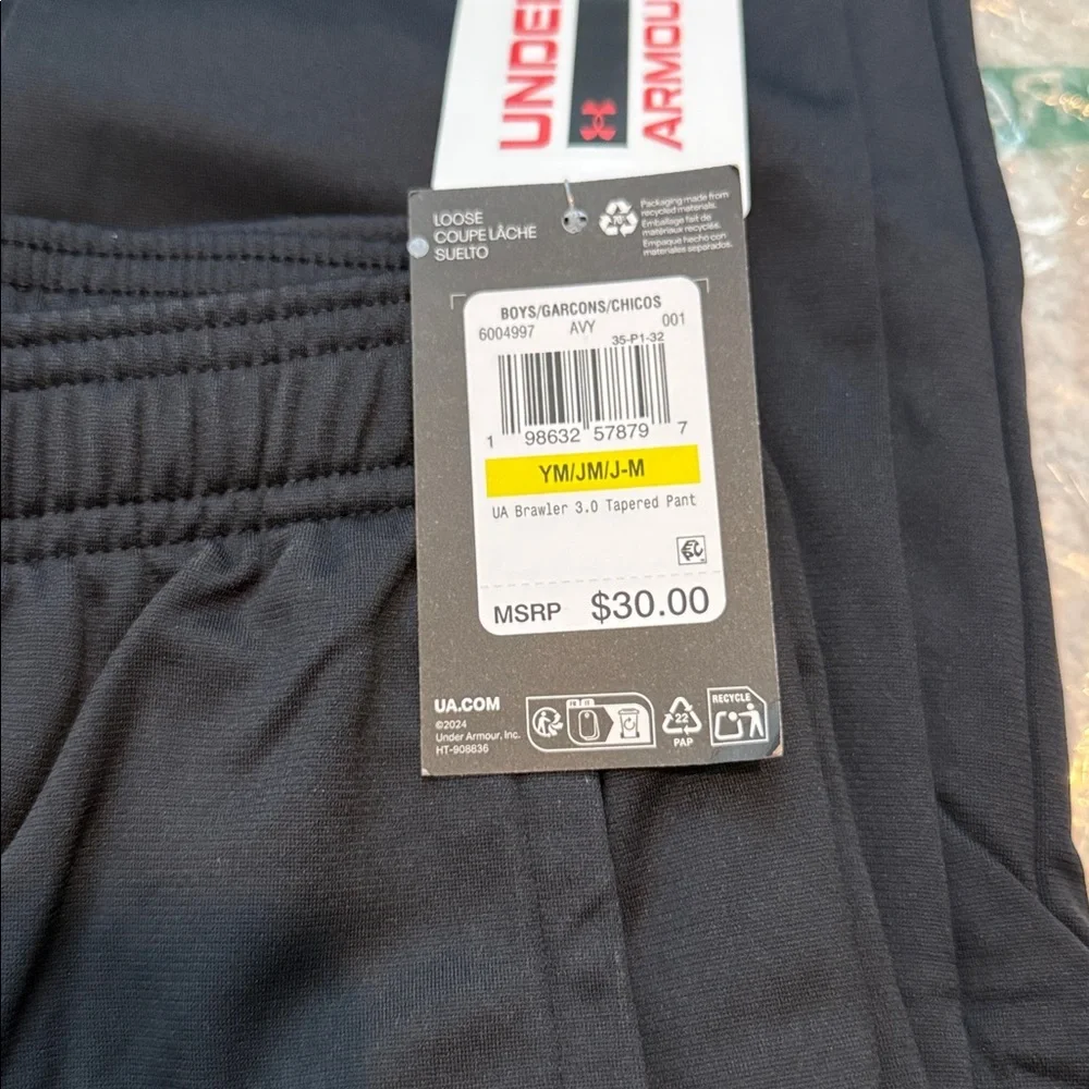 Youth medium black under Armour sweatpants NWT